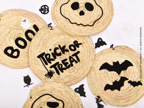Trick Or Treat! Halloween wall decoration